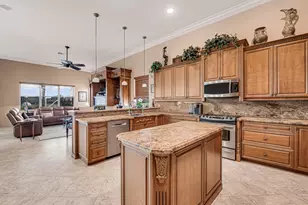 6525 Murano Way, Lake Worth, FL 33467 - Photo 15