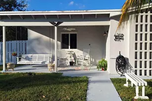 10521 SW 201st Terrace, Cutler Bay, FL 33189 - Photo 1