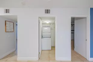 1524 Lake Crystal Dr, Royal Palm Beach, FL 33411 - Photo 21