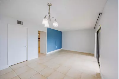 1524 Lake Crystal Drive #E, Royal Palm Beach, FL 33411 - Photo 11