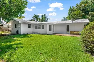 2161 NE 35th St, Lighthouse Point, FL 33064 - Photo 19