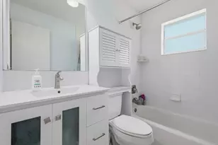 234 La Mancha Ave, Royal Palm Beach, FL 33411 - Photo 17