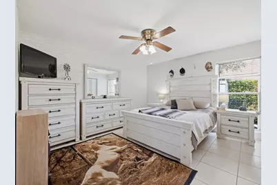 234 La Mancha Avenue, Royal Palm Beach, FL 33411 - Photo 19