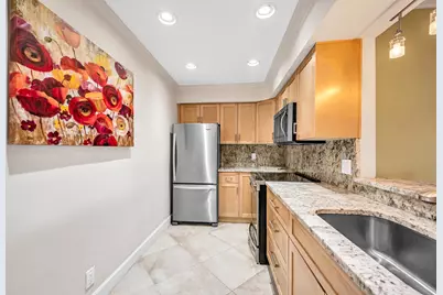 615 NE 12th Avenue #301, Fort Lauderdale, FL 33304 - Photo 11