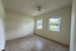 815 Bayberry Dr, Lake Park, FL 33403 - Photo 11