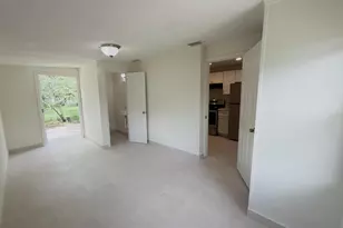 815 Bayberry Dr, Lake Park, FL 33403 - Photo 5