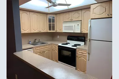 5530 NW 44th Street #311C, Lauderhill, FL 33319 - Photo 7