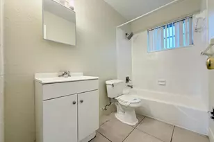 200 Croton Ave, Lantana, FL 33462 - Photo 5