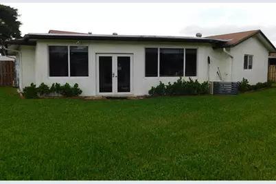 6604 NW 93rd Avenue, Tamarac, FL 33321 - Photo 43