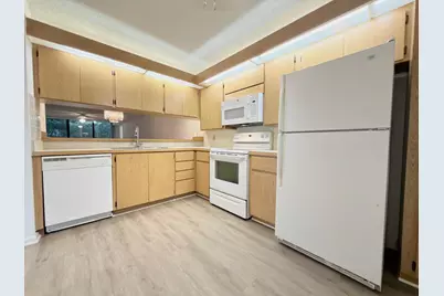 2581 Village Boulevard #103, West Palm Beach, FL 33409 - Photo 17