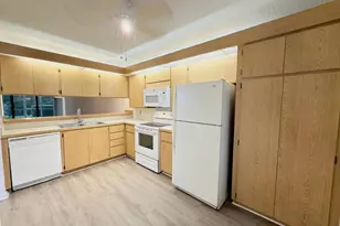 2581 Village Blvd, West Palm Beach, FL 33409 - Photo 1