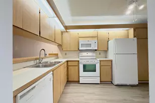 2581 Village Blvd, West Palm Beach, FL 33409 - Photo 13