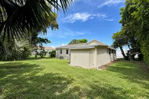 706 23rd St, West Palm Beach, FL 33407 - Photo 15