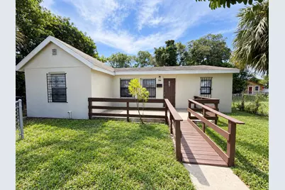 706 23rd Street, West Palm Beach, FL 33407 - Photo 1