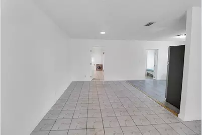 2233 NW 3rd Avenue, Boca Raton, FL 33431 - Photo 7