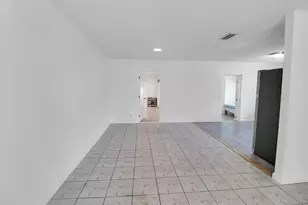 2233 NW 3rd Ave, Boca Raton, FL 33431 - Photo 7