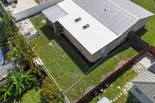 2233 NW 3rd Ave, Boca Raton, FL 33431 - Photo 31