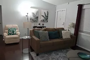 1341 SW 73rd Ave, North Lauderdale, FL 33068 - Photo 9