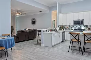 5734 NW 50th Dr, Coral Springs, FL 33067 - Photo 13
