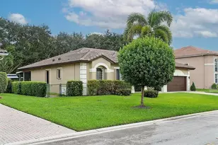 5734 NW 50th Dr, Coral Springs, FL 33067 - Photo 3