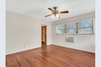 702 S Riverside Drive, Pompano Beach, FL 33062 - Photo 11