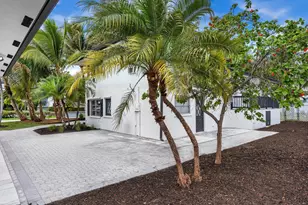702 S Riverside Dr, Pompano Beach, FL 33062 - Photo 51