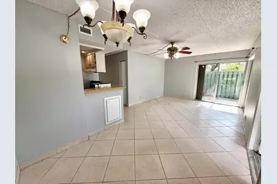 1821 Fairview Villas Drive #2, Palm Springs, FL 33406 - Photo 3