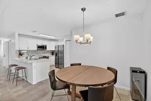3387 Commodore Ct, West Palm Beach, FL 33411 - Photo 9