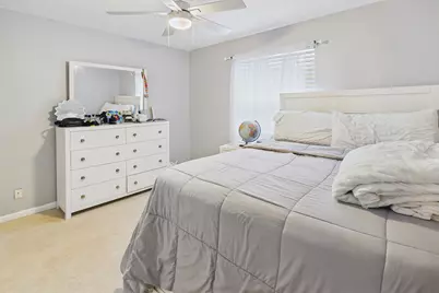 657 Perdido Heights Drive, West Palm Beach, FL 33413 - Photo 19