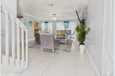 657 Perdido Heights Drive, West Palm Beach, FL 33413 - Photo 5
