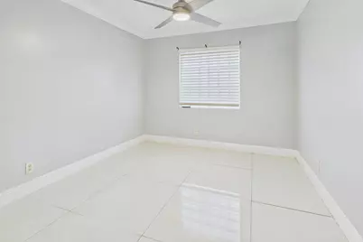 657 Perdido Heights Drive, West Palm Beach, FL 33413 - Photo 17