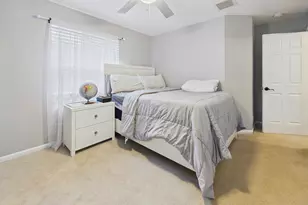 657 Perdido Heights Dr, West Palm Beach, FL 33413 - Photo 17