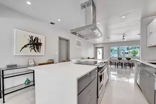 1908 NE 27th Dr, Wilton Manors, FL 33306 - Photo 11