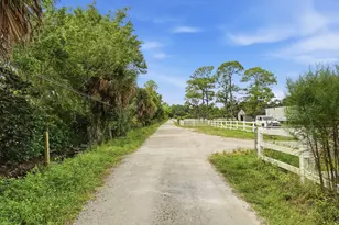 1812 B Rd, Loxahatchee Groves, FL 33470 - Photo 7