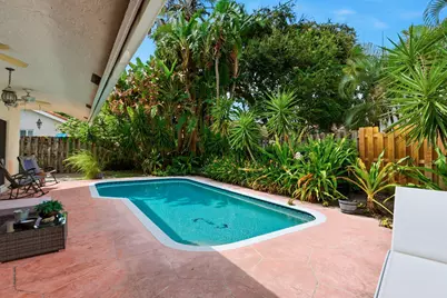 435 Mohawk Lane, Boca Raton, FL 33487 - Photo 29