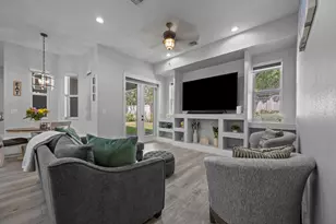 2926 Dovedale Ct, Wellington, FL 33414 - Photo 9