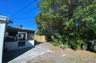 110 Old Spanish Trail, Lantana, FL 33462 - Photo 15
