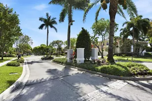 2430 Westmont Dr, Royal Palm Beach, FL 33411 - Photo 25