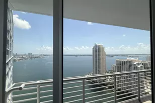 325 S Biscayne Blvd, Miami, FL 33131 - Photo 3