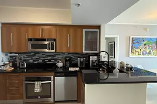 325 S Biscayne Blvd, Miami, FL 33131 - Photo 7