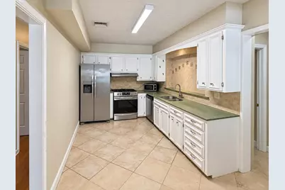 211 Dartmouth Drive, Lake Worth Beach, FL 33460 - Photo 7