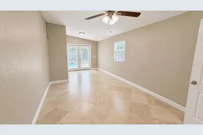 211 Dartmouth Drive, Lake Worth Beach, FL 33460 - Photo 17