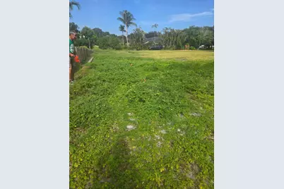 18230 SE Ridgeview Drive, Jupiter, FL 33469 - Photo 1