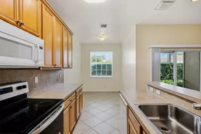 160 Village Boulevard #G, Tequesta, FL 33469 - Photo 3