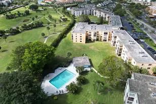 9370 SW 8th St, Boca Raton, FL 33428 - Photo 9