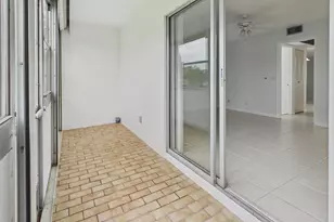 13155 SW 7th Ct, Pembroke Pines, FL 33027 - Photo 27