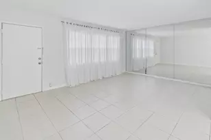 13155 SW 7th Ct, Pembroke Pines, FL 33027 - Photo 7