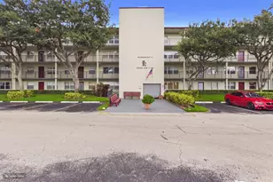 13155 SW 7th Ct, Pembroke Pines, FL 33027 - Photo 1