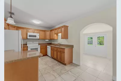 18966 SE Southgate Drive, Jupiter, FL 33469 - Photo 7