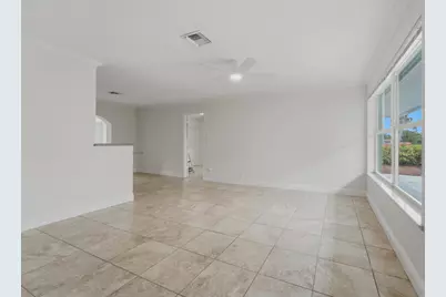 18966 SE Southgate Drive, Jupiter, FL 33469 - Photo 3
